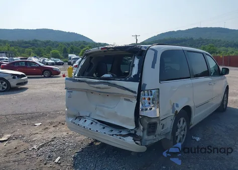 2012 Chrysler Town & Country Touring из США, поврежденный, VIN 2C4RC1BG5CR320553